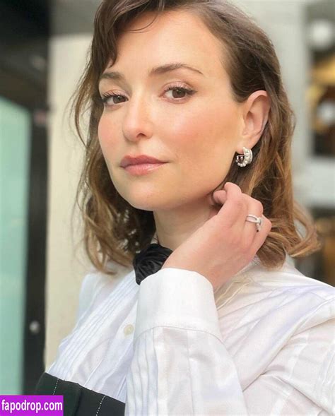 milana vayntrub leaked photos|AT&Ts Lily Posted A Jaw